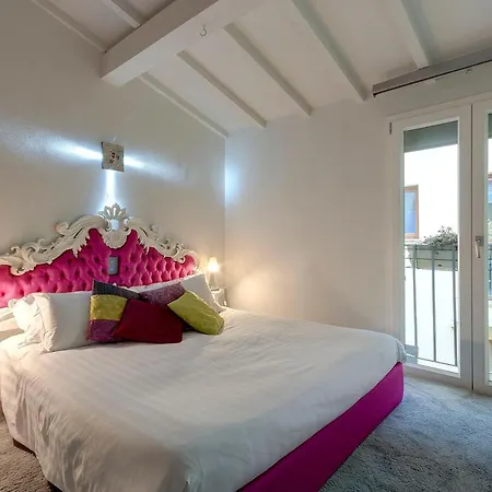 Apartament Mamo - Victor Florencja